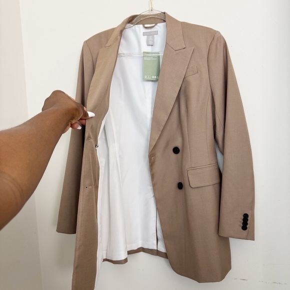 H&M Double-Breasted Blazer - Picture 3 of 10